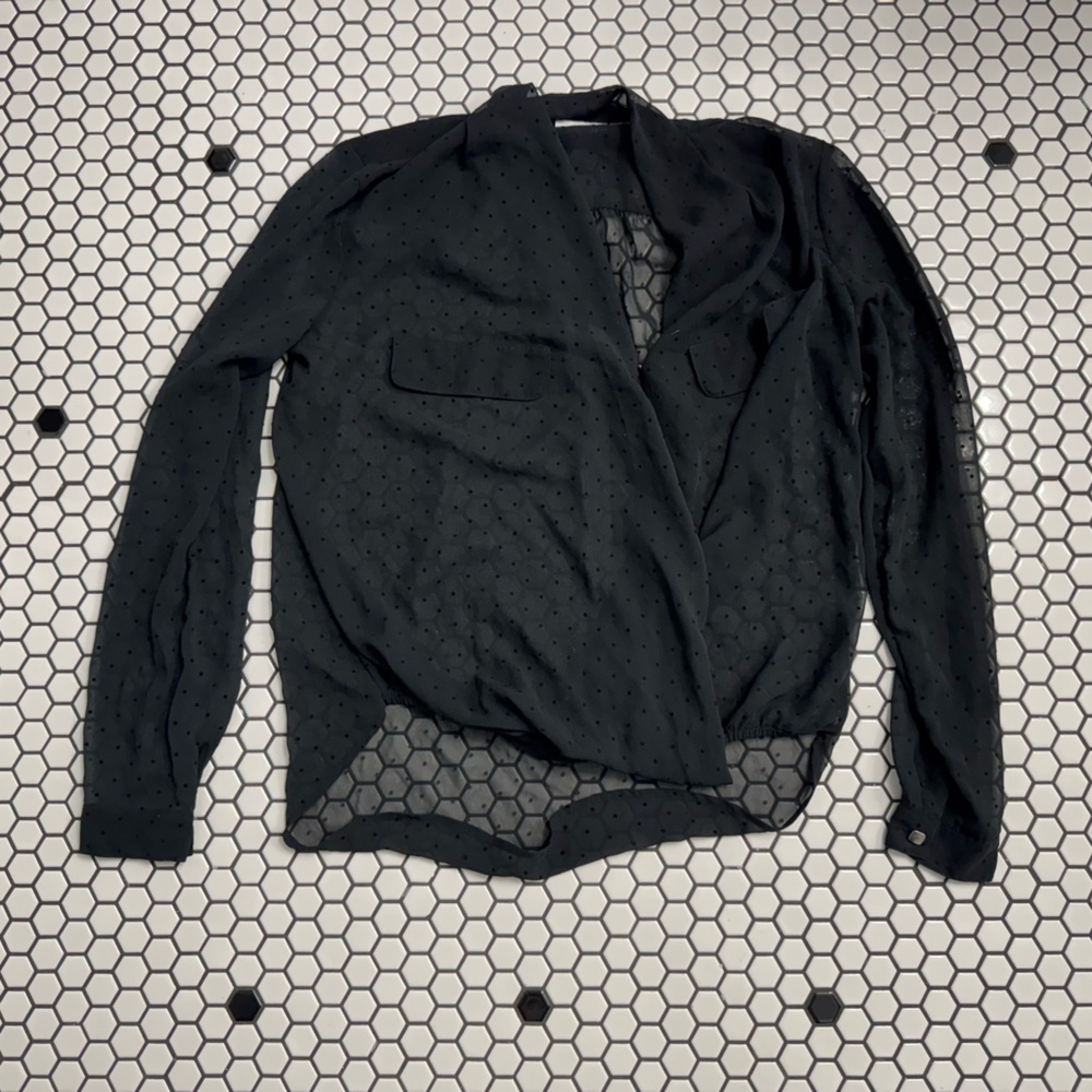 Bisou Bisou Black Sheer Long Sleeve Blouse size small